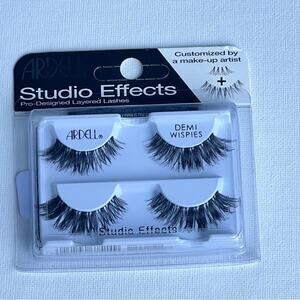 Ardell Professional Makeup  Studio Effects Beauty Demi Wispies Reusable Lashes